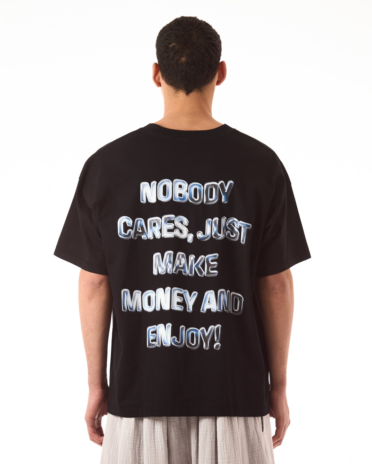 T-Shirt Nobody
