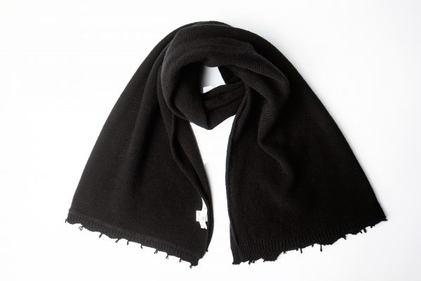 black wool scarf amcouture